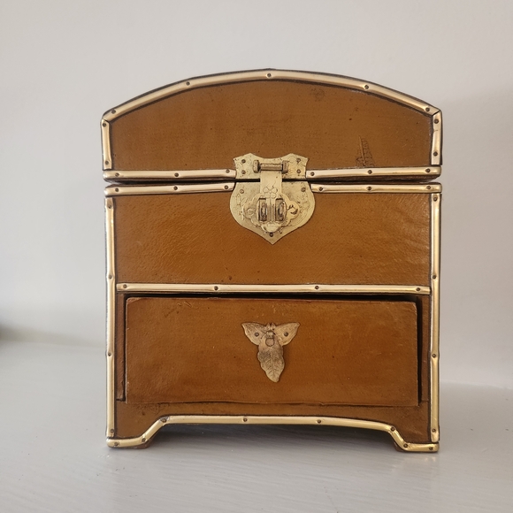 Elegant Brown Storage Box with Gold Accents